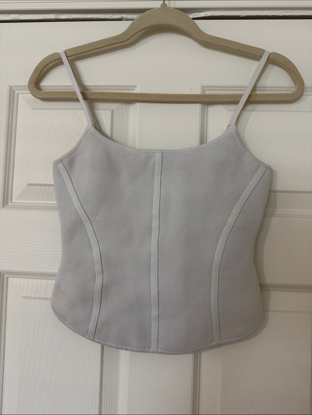 Aritzia Babaton White Top - M